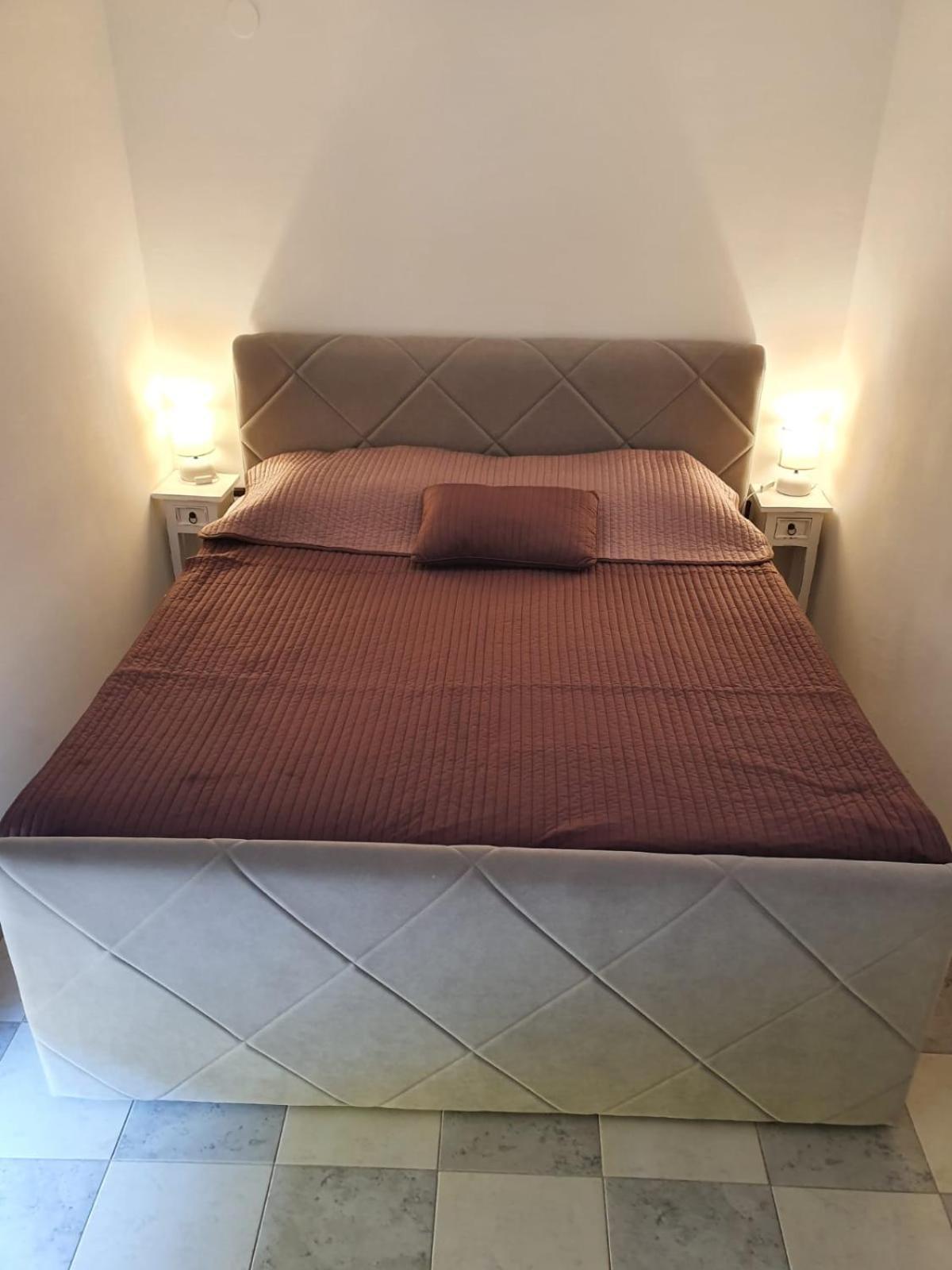 Apartments Zadar Nin Anton I Martina Vrsi Habitación foto